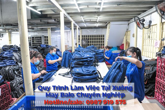 quy-trinh-lam-viec-tai-xuong-may-balo-chuyen-nghiep.jpg